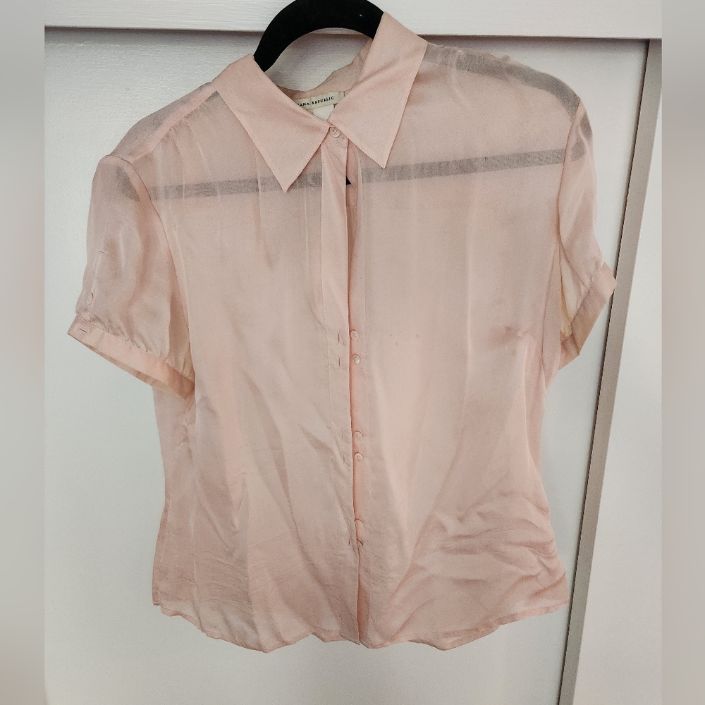 Banana Republic Vintage Silk Sheer Pale Pink or Nude Blouse Size Large